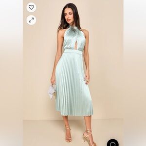 Beautiful backless halter dress from Lulus, small - worn once for a wedding
